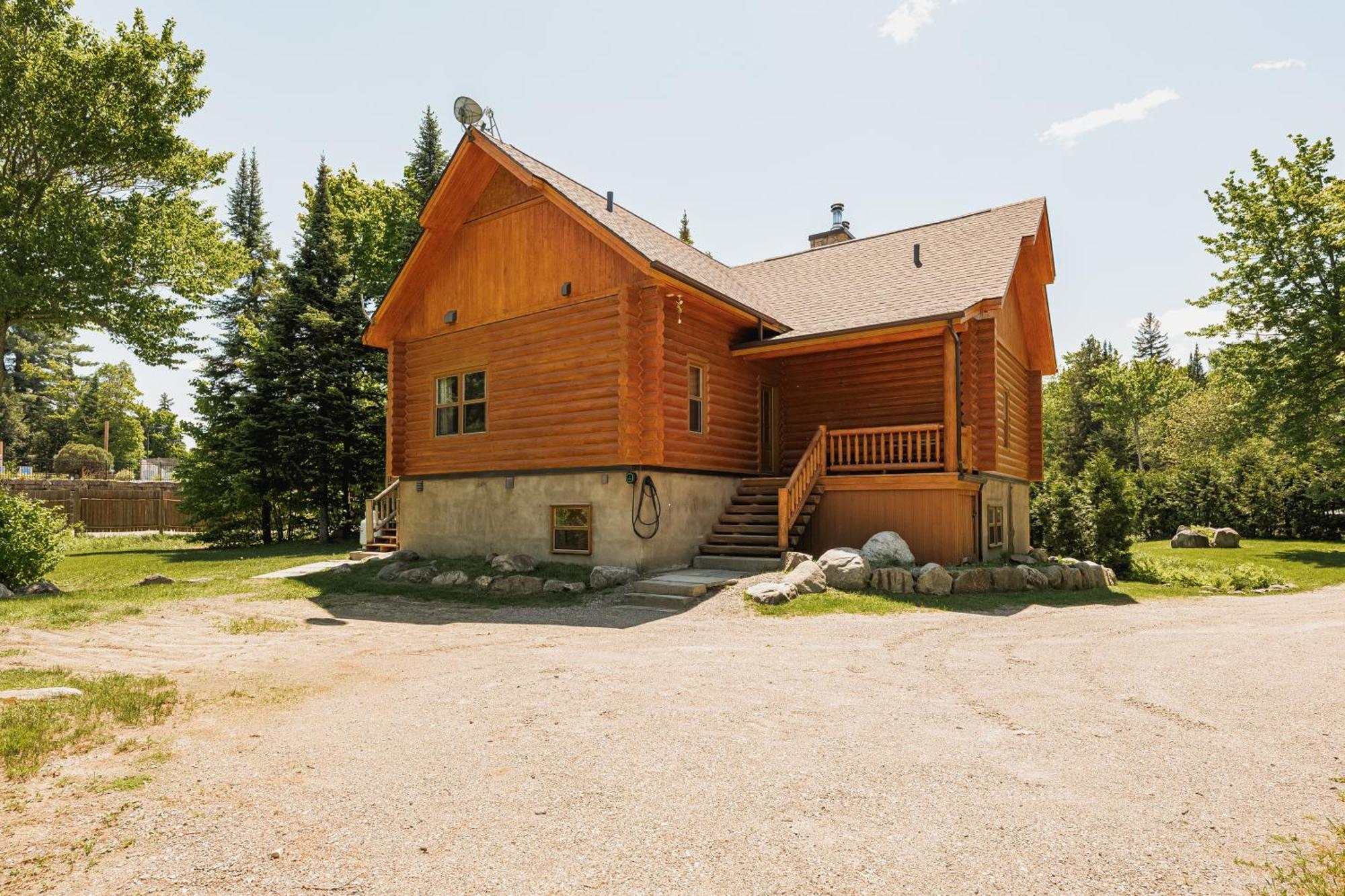 Fiddler Lake Resort Chalet 4 Cerf Mille-Isles Eksteriør bilde
